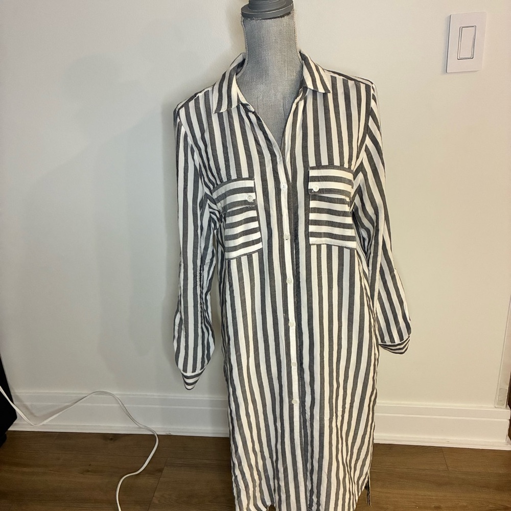 Jones New York Black and White Striped Long Sleeve Dress